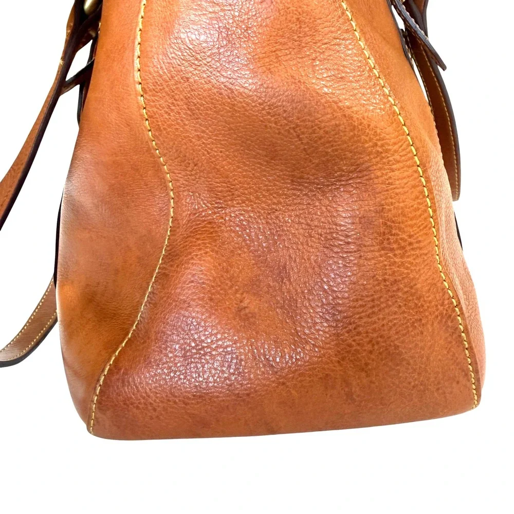 Dooney & Bourke Florentine Smith Bag in Natural Leather